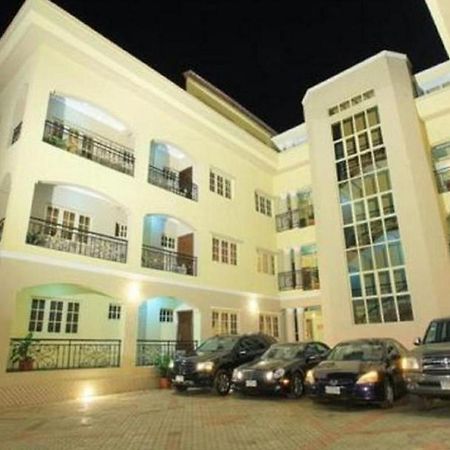Room In Lodge - Apartment Royale Hotel-3 Bd Apartment Ikeja Exterior photo